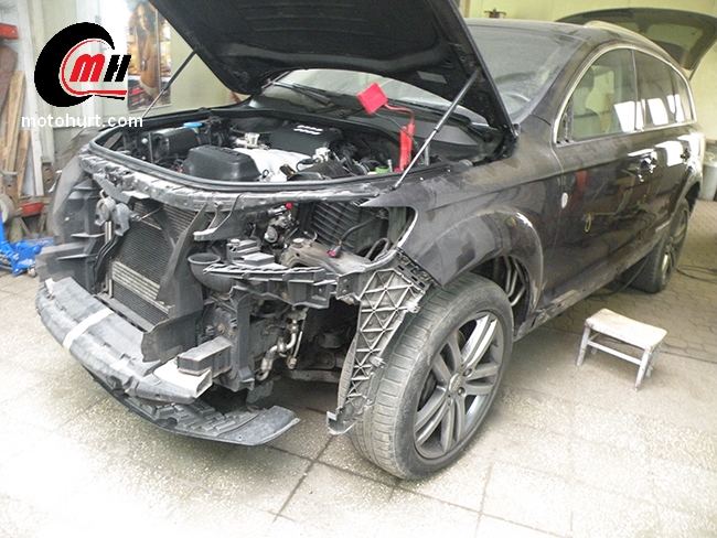 Audi q7 naprawa blacharsko-lakiernicza