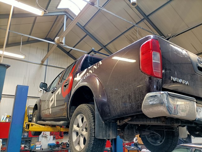 NISSAN – zdjęcie z warsztatu ADGAZ